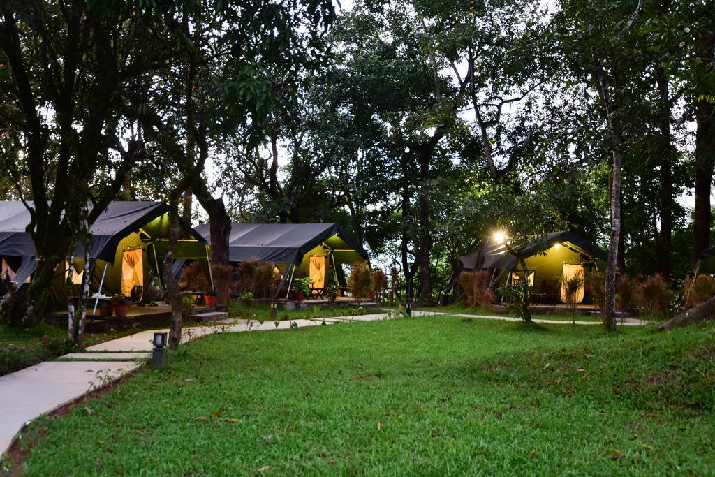 Monica Garden Bungalow Vālpārai Exteriér fotografie